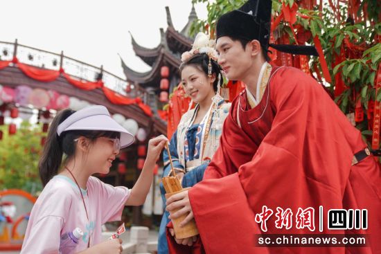 活动现场。 绵阳方特供图 活动现场。 绵阳方特供图