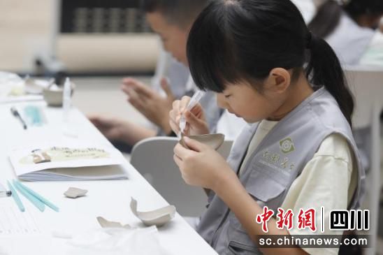 活动现场。成都文物考古研究院供图 活动现场。成都文物考古研究院供图