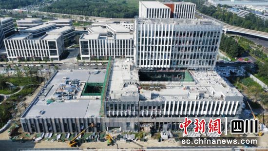 项目建造现场图。 深圳海外装饰工程有限公司供图 项目建造现场图。 深圳海外装饰工程有限公司供图