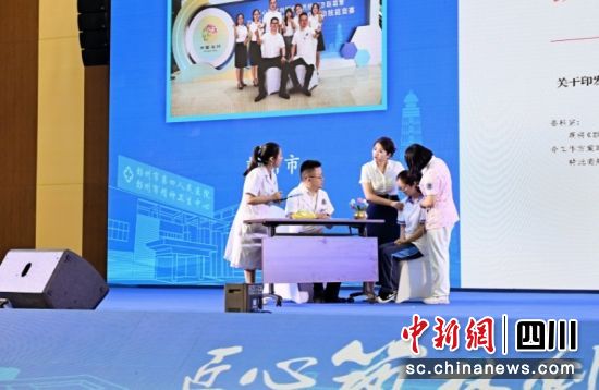 活动现场。彭州市卫生健康局 供图 活动现场。彭州市卫生健康局 供图