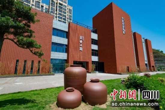荣县土陶。荣县融媒 供图 荣县土陶。荣县融媒 供图