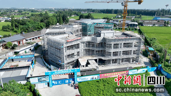 孝德幼儿园分园建设项目现场。 绵竹市融媒体中心供图 孝德幼儿园分园建设项目现场。 绵竹市融媒体中心供图