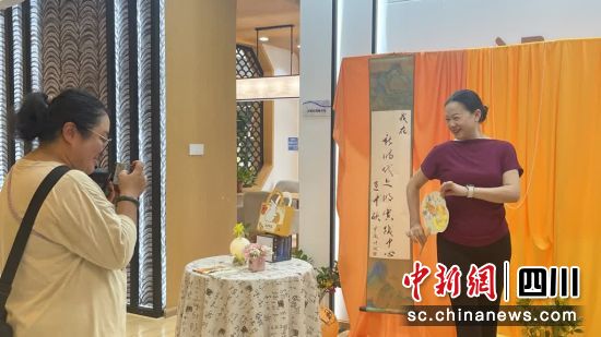 活动现场。 游仙区融媒体中心供图 活动现场。 游仙区融媒体中心供图