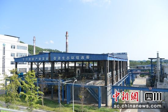 成都兴蓉环保,目前正在建设成都市龙泉驿区150万吨/年建筑废弃物资源一体化示范项目。冯子珊 摄 成都兴蓉环保,目前正在建设成都市龙泉驿区150万吨/年建筑废弃物资源一体化示范项目。冯子珊 摄