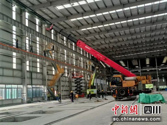 中冶西部钢构有限公司钢结构制造及装配生产项目(二期)正加快建设。简阳融媒体中心 供图 中冶西部钢构有限公司钢结构制造及装配生产项目(二期)正加快建设。简阳融媒体中心 供图