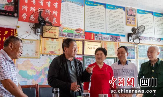 基层老年协会工作现场。荣县融媒 供图 基层老年协会工作现场。荣县融媒 供图