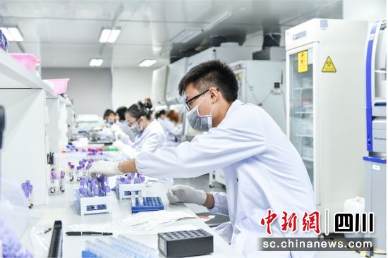 好医生药业研发中心。好医生供图 好医生药业研发中心。好医生供图