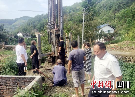 钻井取水现场。中共广元市朝天区委宣传部 供图 钻井取水现场。中共广元市朝天区委宣传部 供图
