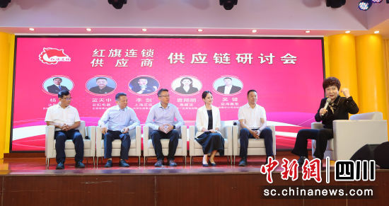 活动现场。张静摄 活动现场。张静摄