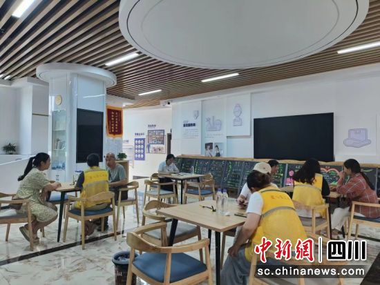 为大家提供的驿站。张虎 摄 为大家提供的驿站。张虎 摄