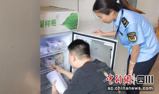 联合检查现场。荣县民政 供图 联合检查现场。荣县民政 供图