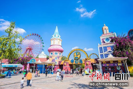 到乐园体验丰富多彩的活动。南湖梦幻岛供图 到乐园体验丰富多彩的活动。南湖梦幻岛供图