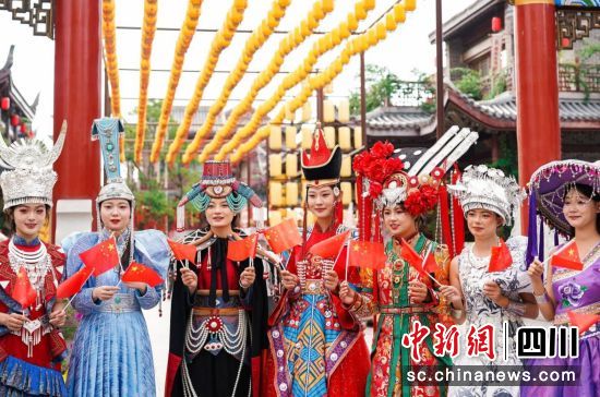 绵阳方特中华国乐节开幕。 绵阳方特供图 绵阳方特中华国乐节开幕。 绵阳方特供图