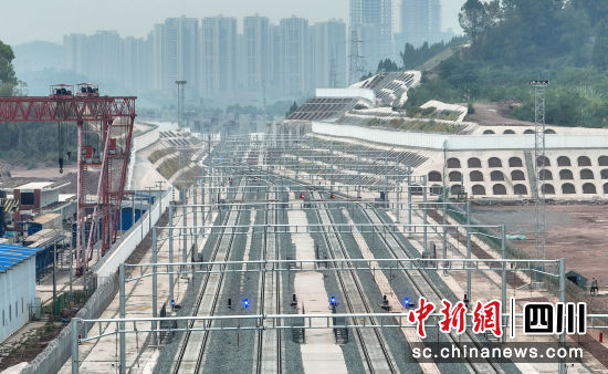 南充北动车存车场建设新貌。黎涛 摄 南充北动车存车场建设新貌。黎涛 摄