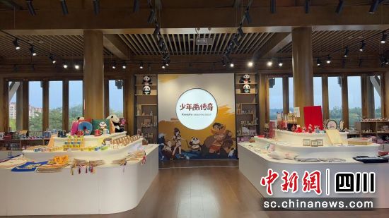 北川城市运营中的《少年禹传奇》IP元素。 北川县委宣传部供图 北川城市运营中的《少年禹传奇》IP元素。 北川县委宣传部供图