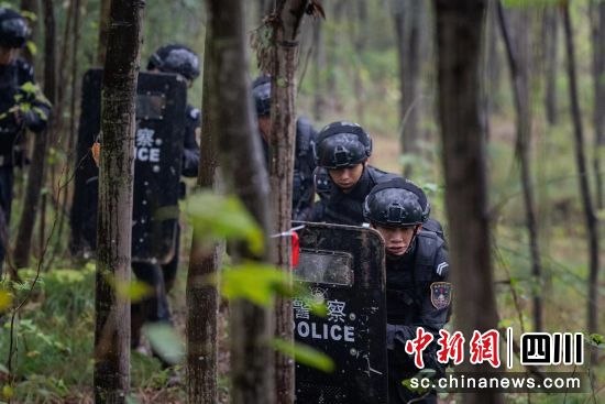 活动现场。 唐超 摄 活动现场。 唐超 摄