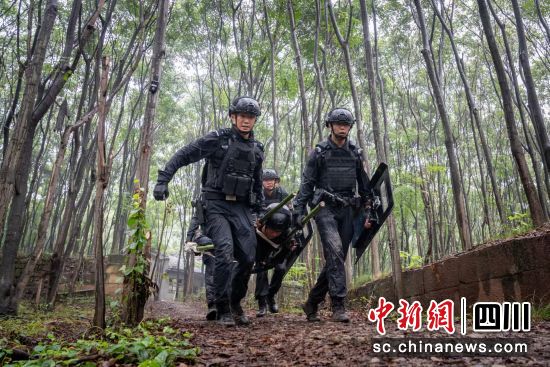 活动现场。 唐超 摄 活动现场。 唐超 摄