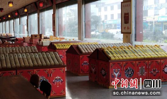 藏茶展厅。(资料图)刘刚 摄 藏茶展厅。(资料图)刘刚 摄