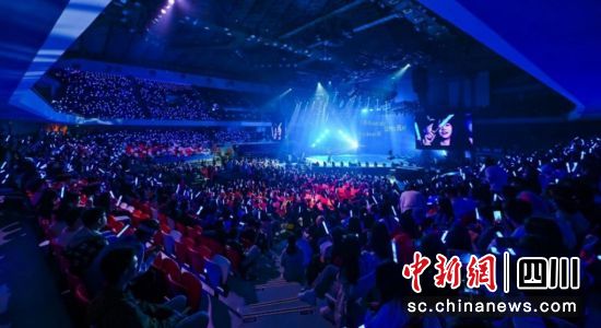 图为《原创新声》2024原创音乐人选拔活动总决赛。中国电信四川公司供图 图为《原创新声》2024原创音乐人选拔活动总决赛。中国电信四川公司供图