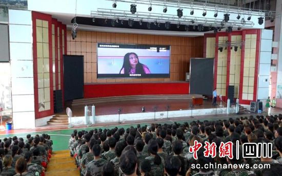 活动现场。都江堰市委统战部供图 活动现场。都江堰市委统战部供图