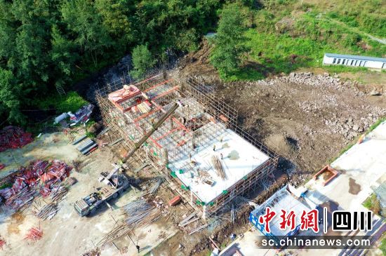 汶川县国家储备林竹木加工厂建设项目施工现场。汶川县委宣传部供图 汶川县国家储备林竹木加工厂建设项目施工现场。汶川县委宣传部供图