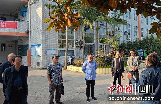 调研现场。富顺融媒 供图 调研现场。富顺融媒 供图