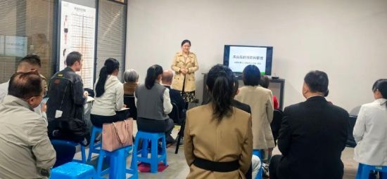 健康大讲堂科普讲座现场。唐鑫元 摄 健康大讲堂科普讲座现场。唐鑫元 摄