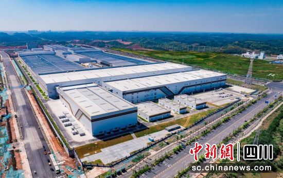 蜂巢能源(成都)动力电池制造及西南研发基地项目。成都东部新区 供图 蜂巢能源(成都)动力电池制造及西南研发基地项目。成都东部新区 供图