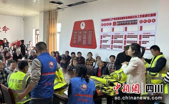 活动现场。沿滩融媒 供图 活动现场。沿滩融媒 供图