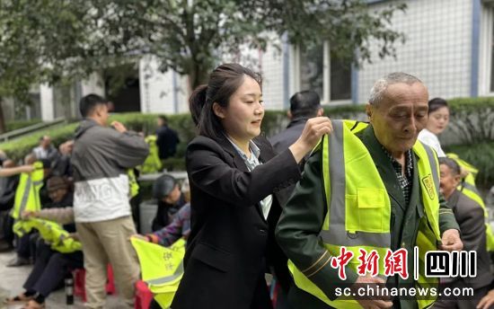 活动现场。沿滩融媒 供图 活动现场。沿滩融媒 供图