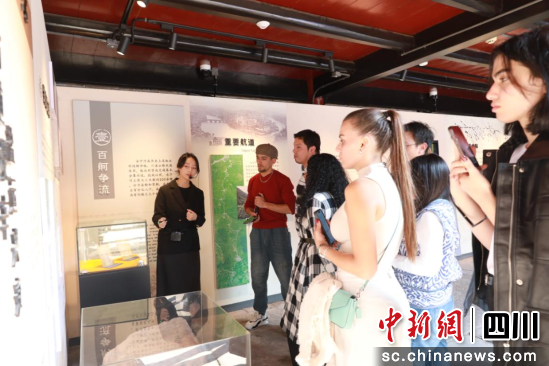 活动现场。叙永县委统战部供图 活动现场。叙永县委统战部供图
