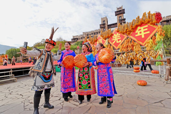 ����Ӱ��Ǽ�꡷ �³�/��