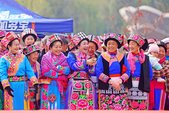 ����Ǽ����ӭǼ�꡷ �³�/�� 