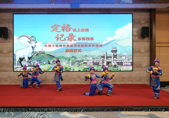 �����ʵ����ױ��ݡ� л��ǿ/�� 