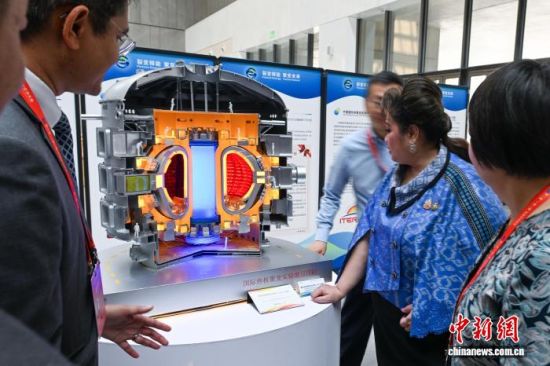 ����2025��6��12�գ������Ⱥ˾۱�ʵ���(ITER)װ��ģ������̩���α��� ���� ���ҿ� ��