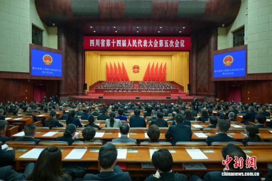 7�����磬�Ĵ�ʡ��ʮ�Ľ��������������λ���Բ����ɸ�����̺��ڳɶ���Ļ�������� ���ҿ� ��