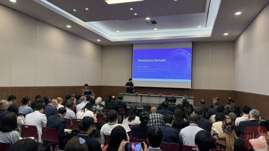 会议现场。 会议现场。