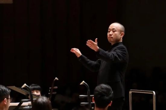 指挥肖超将执棒香港中乐团《港韵乐蜀》成都音乐会 指挥肖超将执棒香港中乐团《港韵乐蜀》成都音乐会
